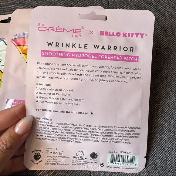The Creme Shop x Hello Kitty Sanrio Wrinkle Warrior Smoothing Forehead Patch - Picture 4 of 4